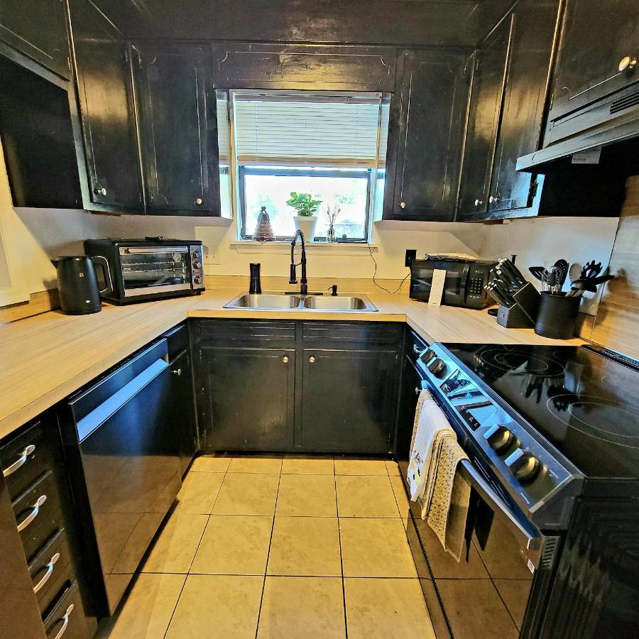 Villa Hi-Tek-Duplex A-Two 75In 4K Led Charleston Esterno foto